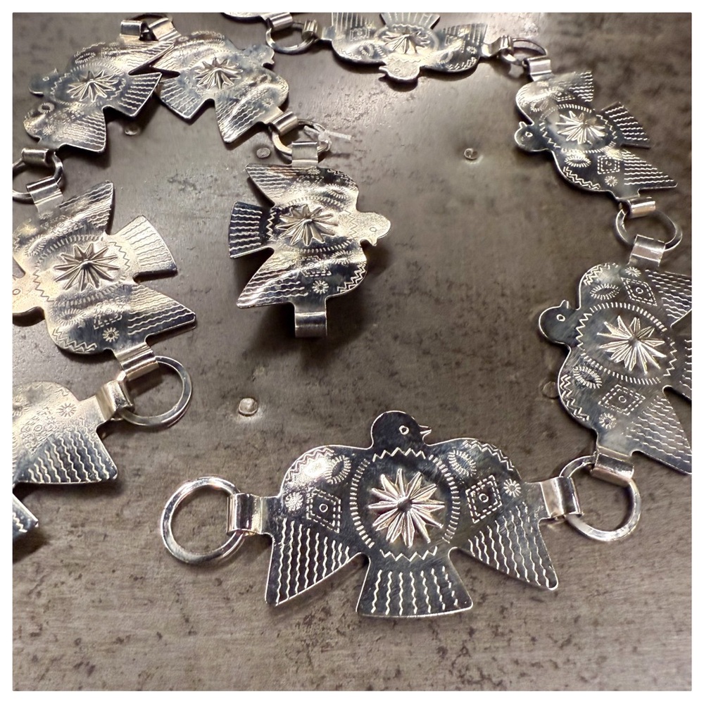 Chic Silver Bird Design Belt